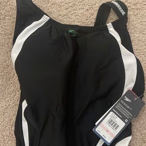 Speedo one piece swim suit size 10